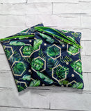 * Pochette protectrice en tissu imperméable