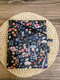 * Pochette protectrice en tissu imperméable